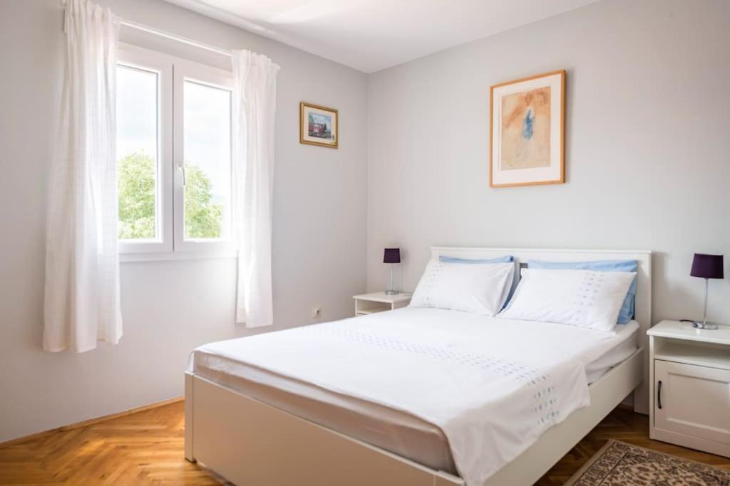 Holiday Home Goranka Zmijavci Eksteriør bilde